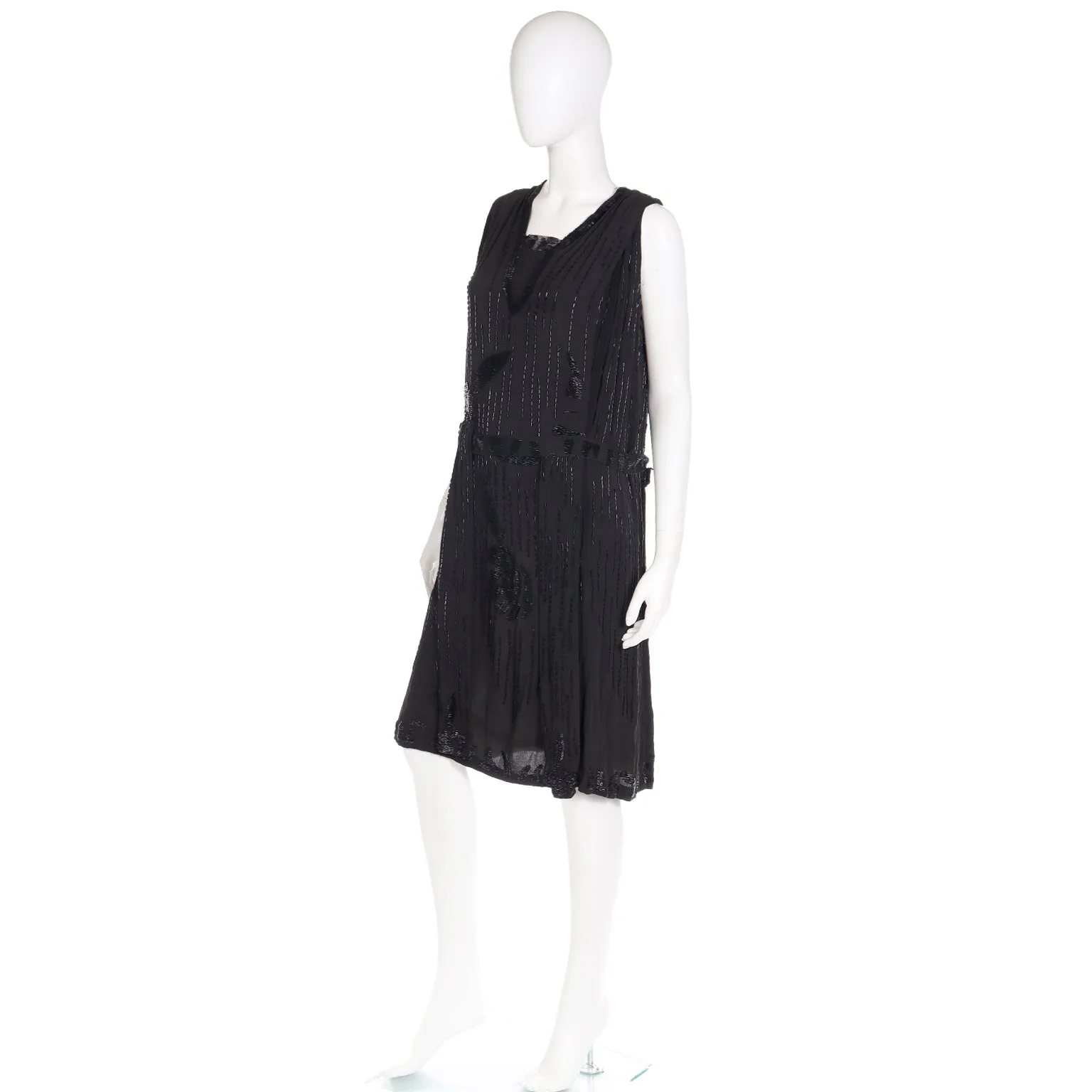 1920s Vintage Flapper Beaded Black Sleeveless Evening Dress