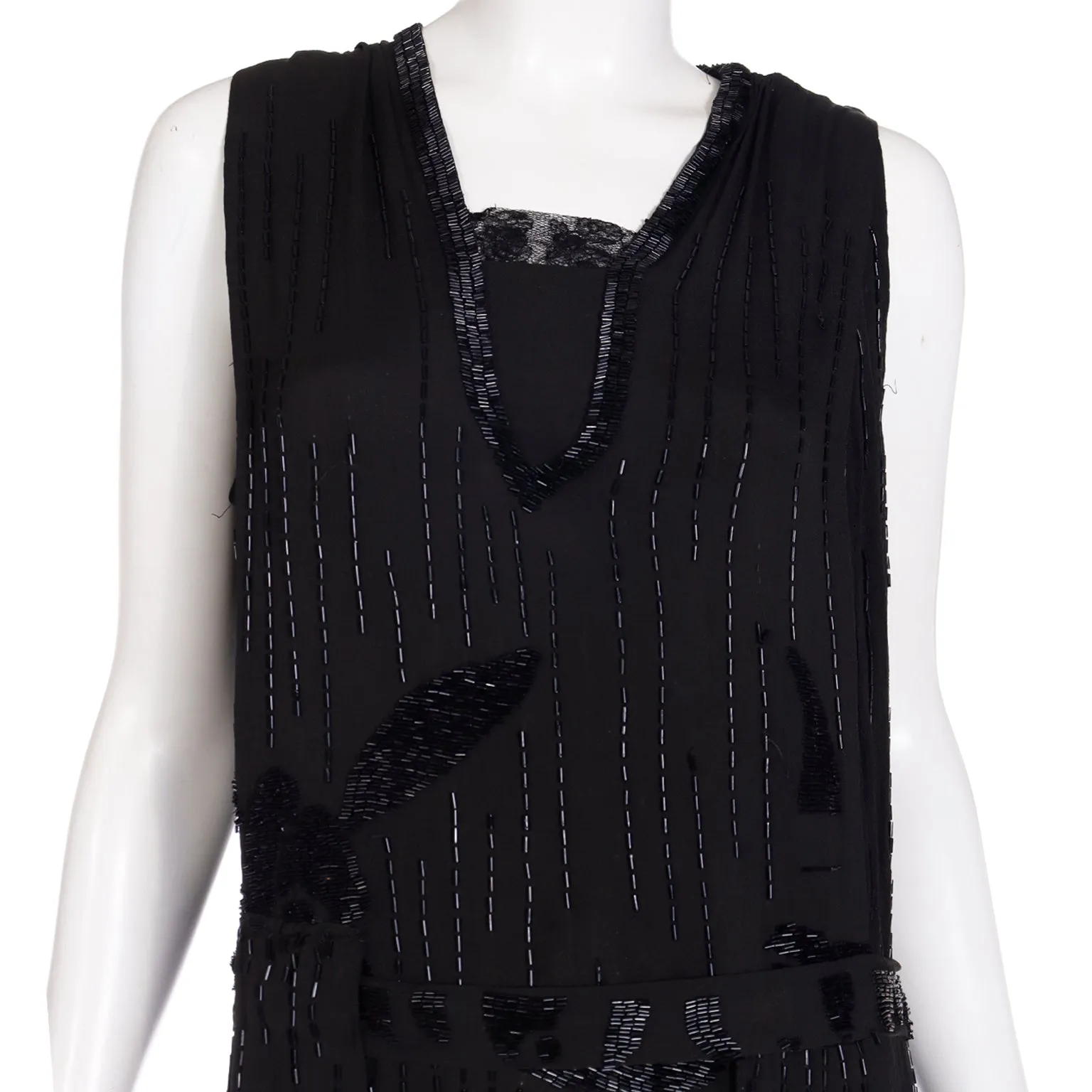 1920s Vintage Flapper Beaded Black Sleeveless Evening Dress