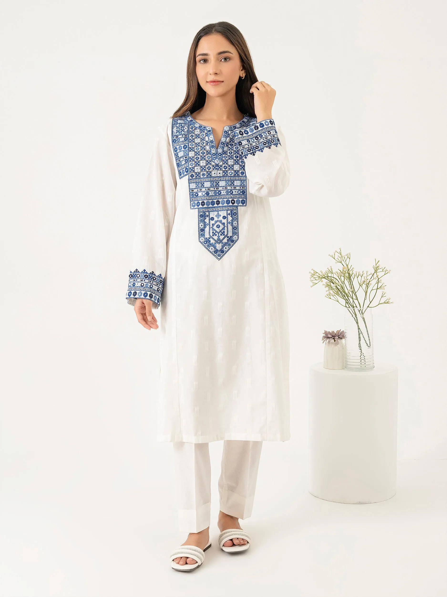 2 Piece Lawn Suit-Embroidered(Pret)