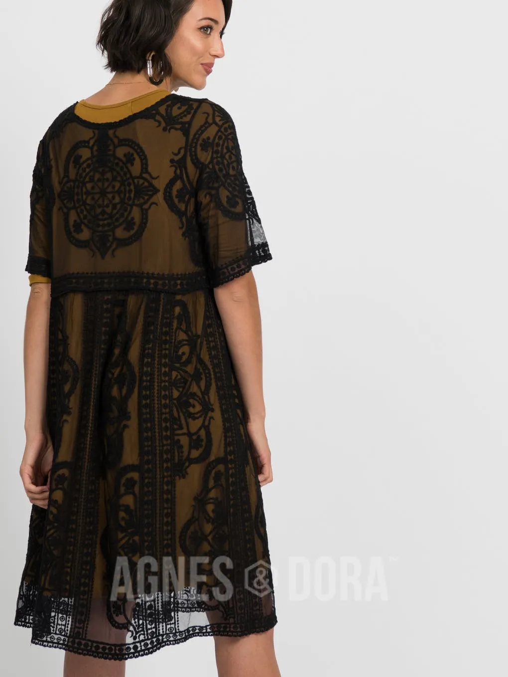 Agnes & Dora™ XS Vintage Lace Duster Black