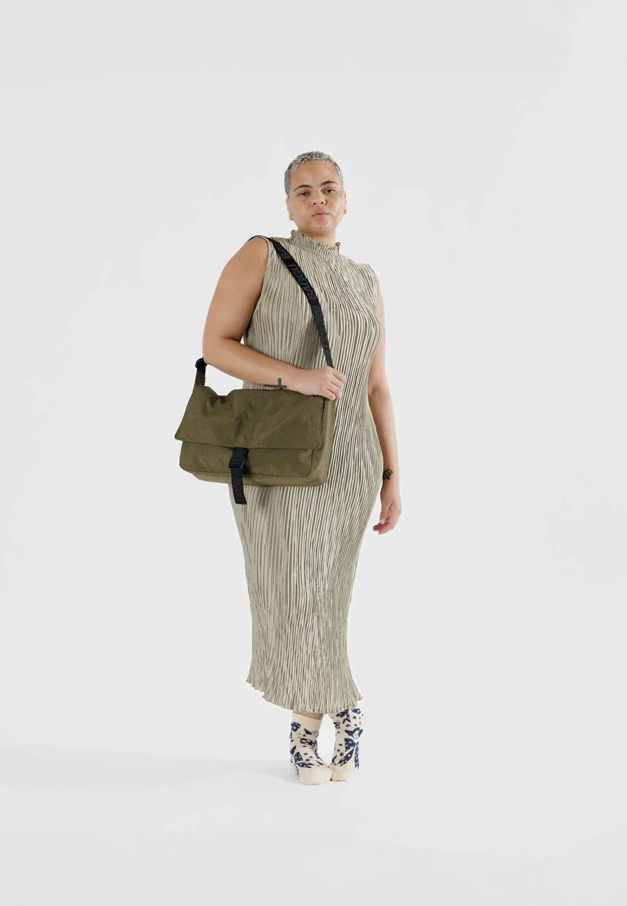 Baggu Nylon Messenger Bag Seaweed