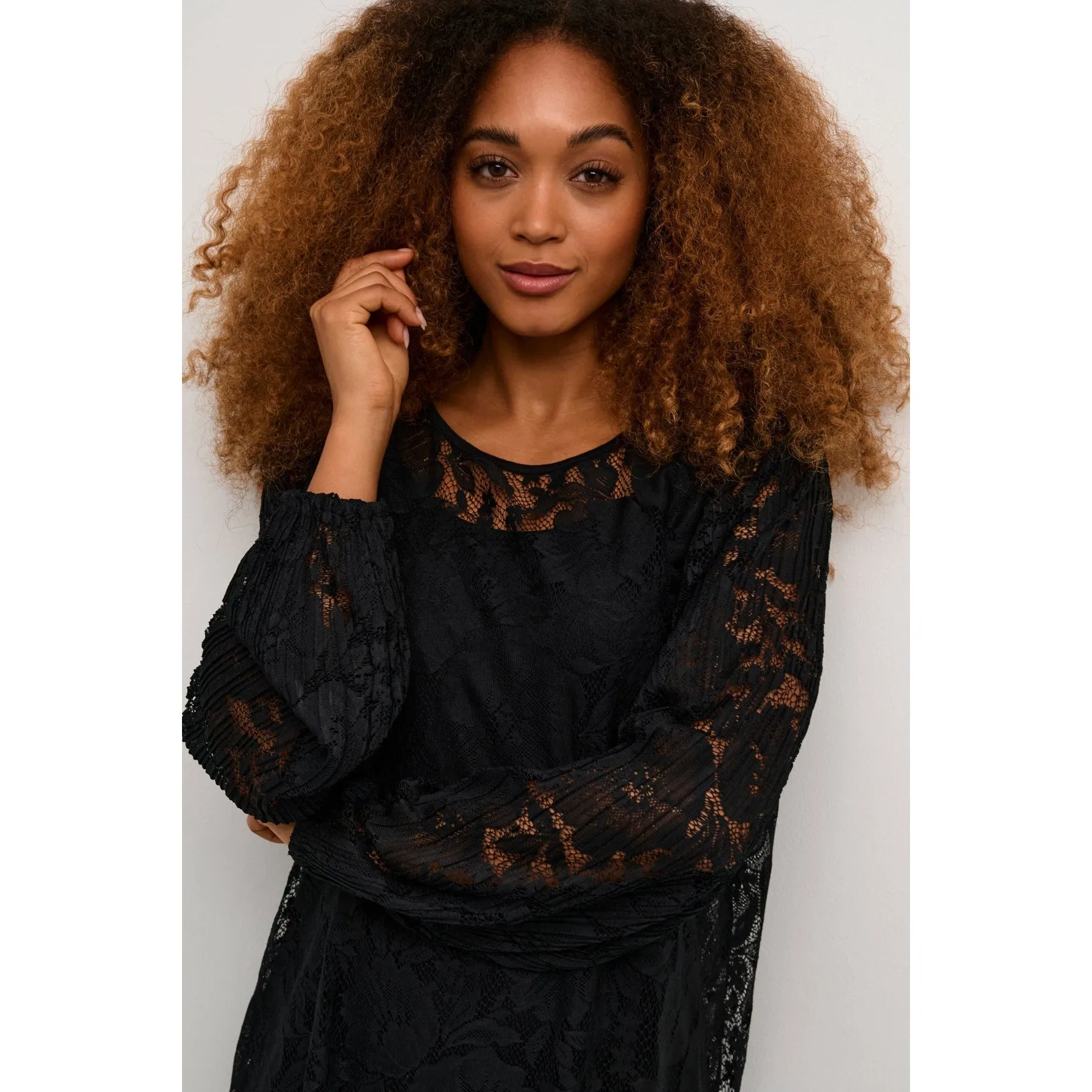 KANNI LACE DRESS