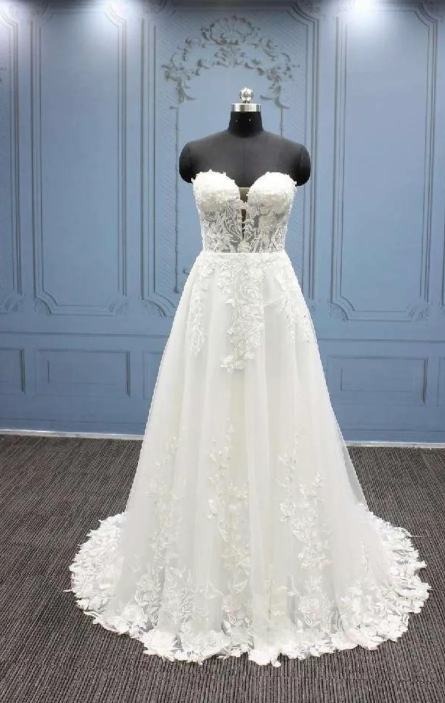 Sweetheart Sleeveless Bead Lace A Line Bridal Gown