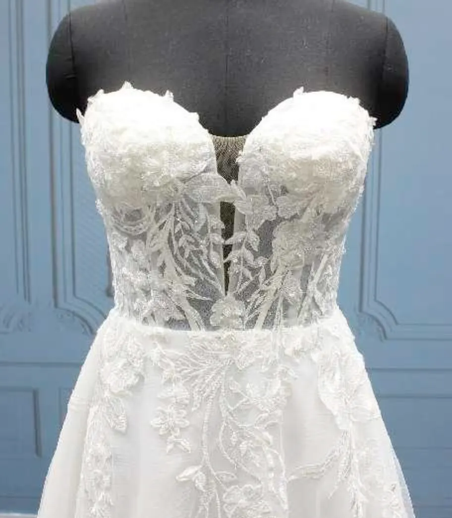 Sweetheart Sleeveless Bead Lace A Line Bridal Gown